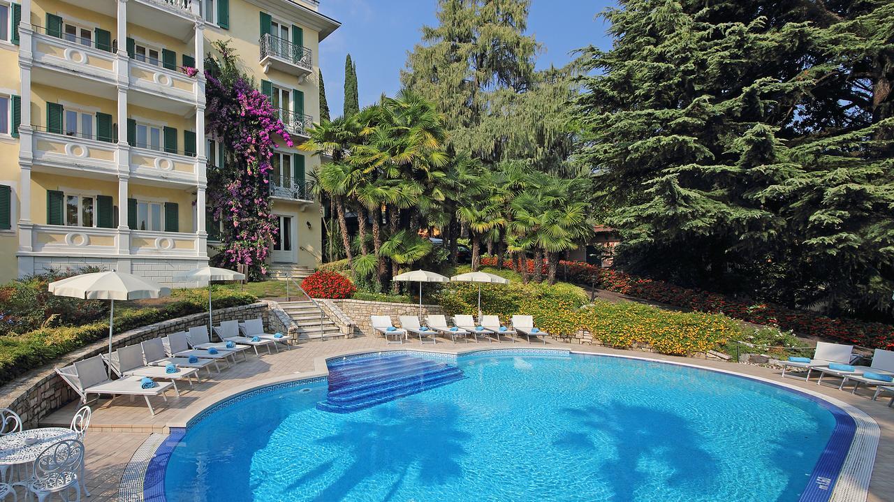 Villa Sofia Hotel Gardone Riviera Exterior photo