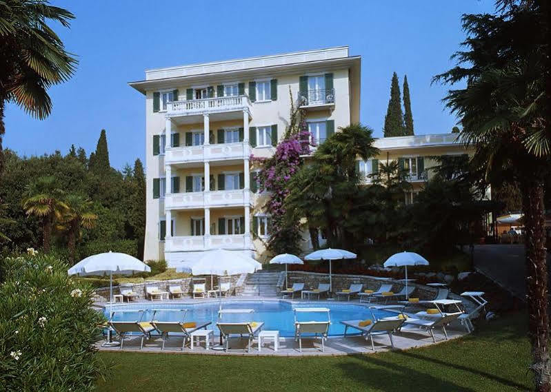 Villa Sofia Hotel Gardone Riviera Exterior photo